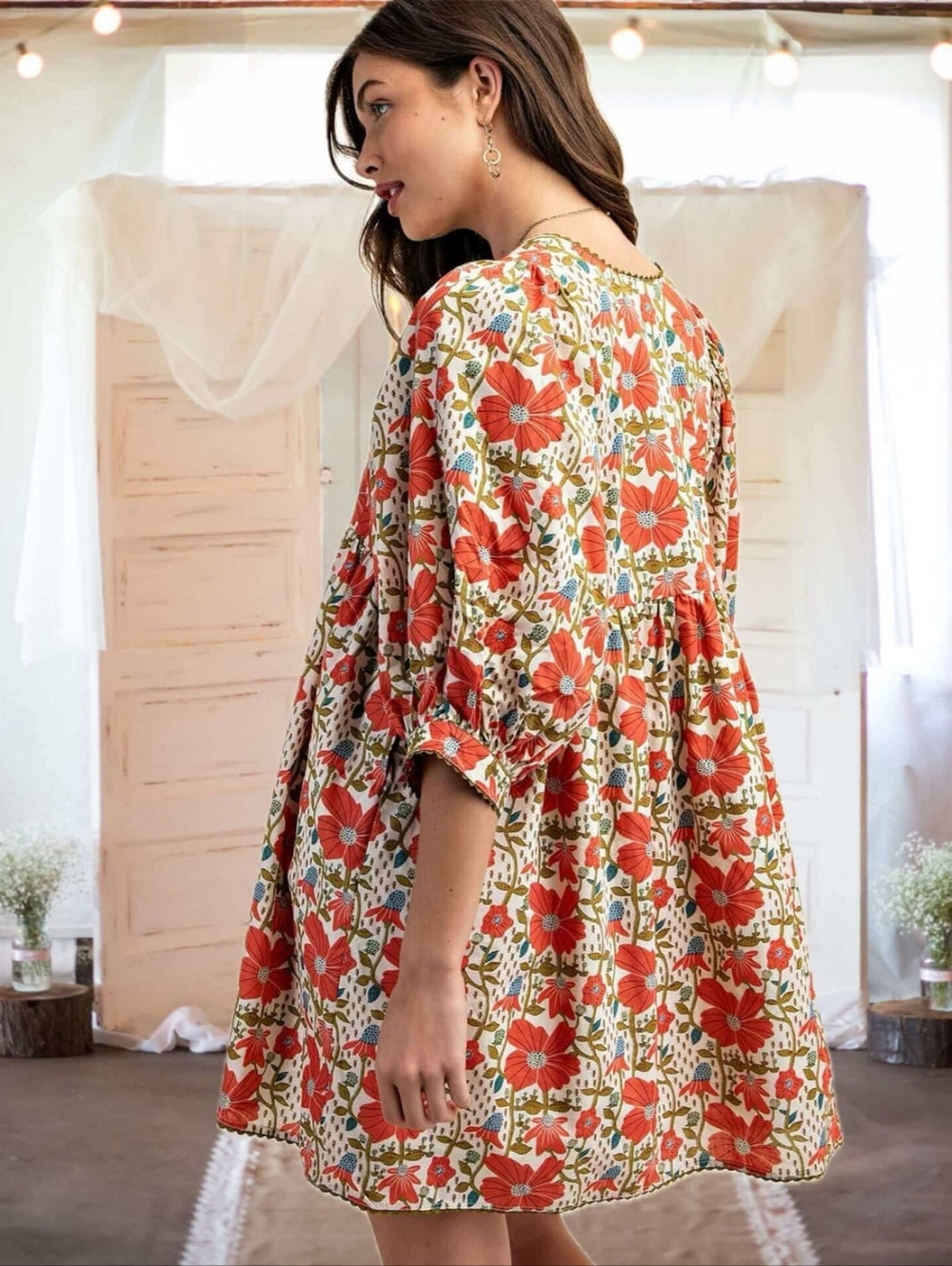 GiGio In the Meadow Floral Mini Dress in Coral and Cream - Picture 4 of 8